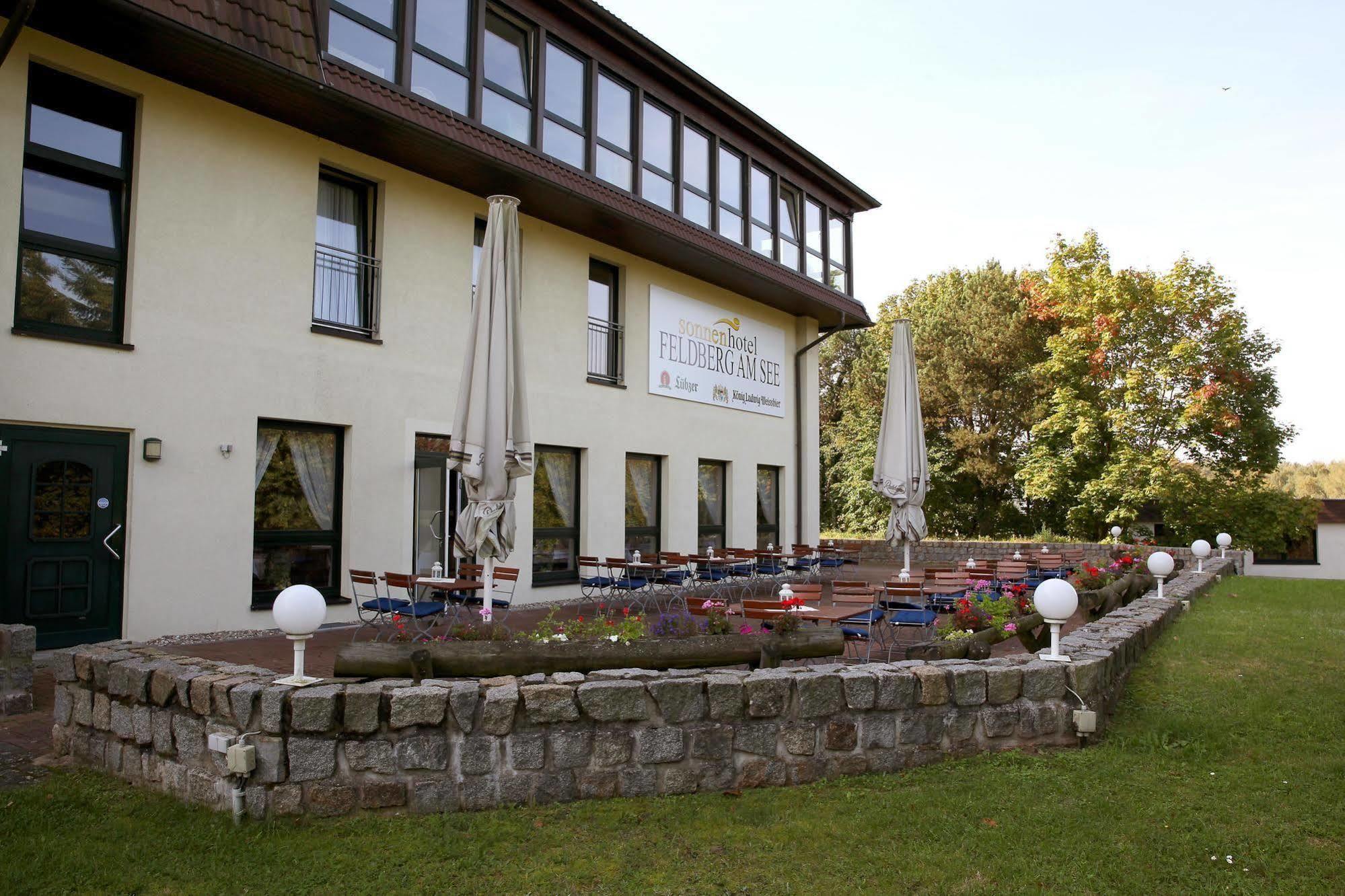 Sonnenhotel Feldberg Am See Mit Schwimmbad, Sauna Und Dampfbad Feldberger Seenlandschaft Extérieur photo
